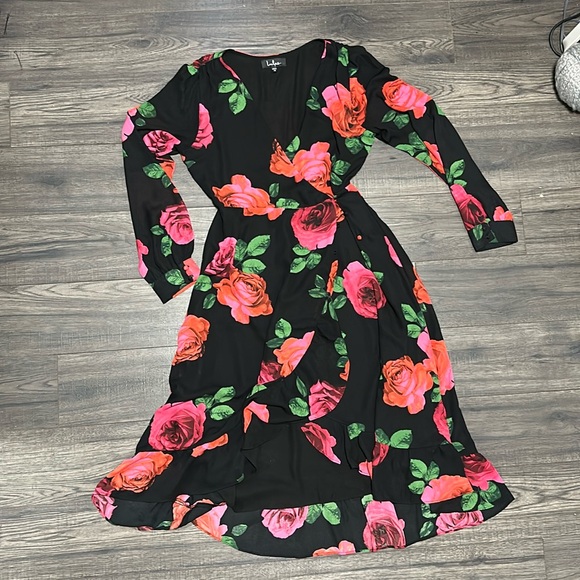 Lulu’s - Floral Maxi Dress with slit - Picture 3 of 7